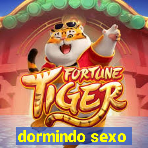 dormindo sexo